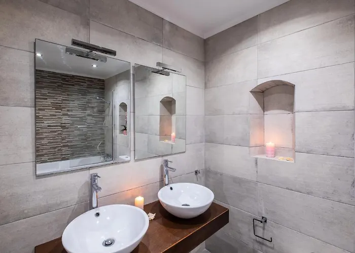 Marrakech By Algarve Vacation Villa