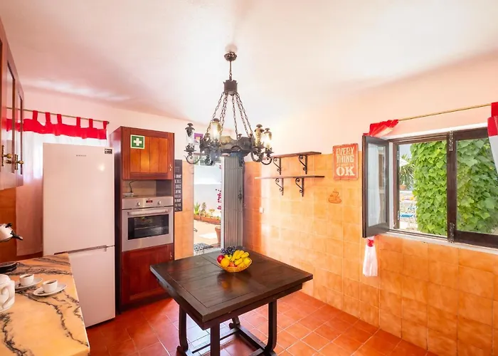 Marrakech By Algarve Vacation Villa Carvoeiro (Lagoa)