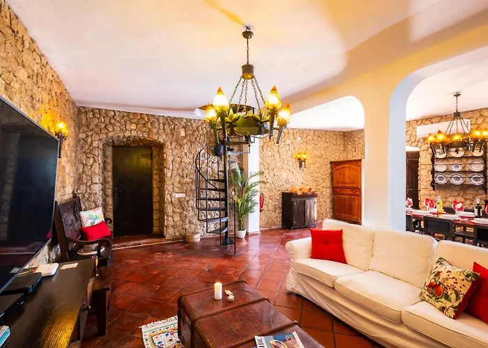 Villa Marrakech By Algarve Vacation *