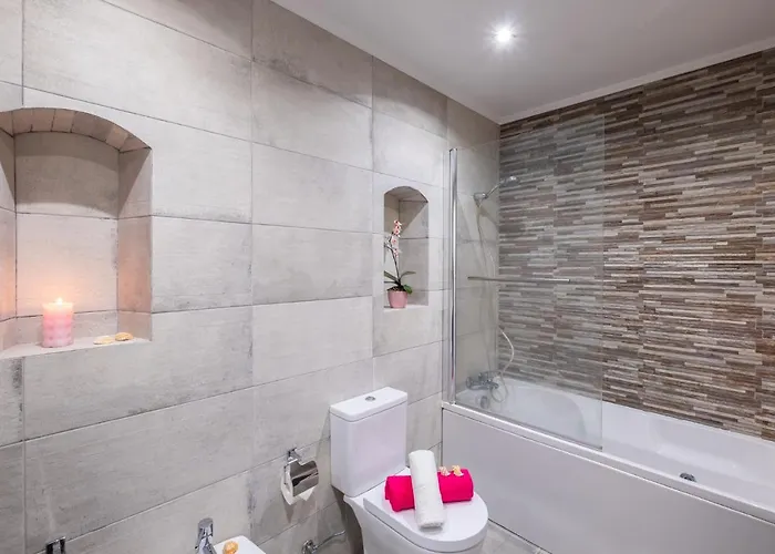 Villa Marrakech By Algarve Vacation