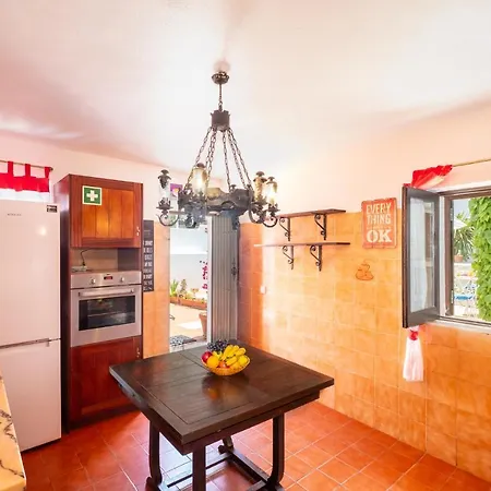 Marrakech By Algarve Vacation Villa Carvoeiro (Lagoa)