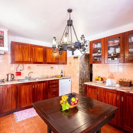 Marrakech By Algarve Vacation Villa *