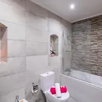 Villa Marrakech By Algarve Vacation